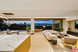 8899 Beverly Blvd - Photo 32