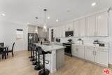 42831 Coronet Dr - Photo 11