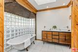11261 Blix St - Photo 15