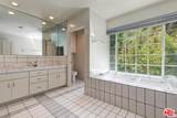 1041 Chantilly Rd - Photo 16