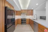 13600 Marina Pointe Dr - Photo 9