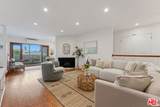 944 17th St - Photo 1