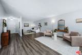 530 Barrington Ave - Photo 1