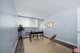 530 Barrington Ave - Photo 18