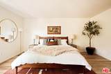 1942 Grace Ave - Photo 19