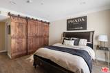 4760 Templeton St - Photo 15