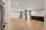 439 Doheny Dr - Photo 3