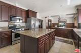 1825 Oxford Ave - Photo 19
