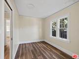 20911 Vose St - Photo 24