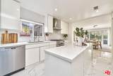 860 Norton Ave - Photo 18