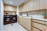 846 Dickson St - Photo 40