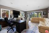 13355 Mulholland Dr - Photo 22