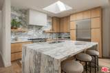 343 Alfred St - Photo 2