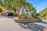 3560 Mandeville Canyon Rd - Photo 33