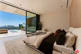 9056 St Ives Dr - Photo 18