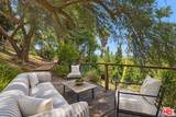 2525 Ivanhoe Dr - Photo 4