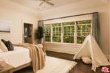 2041 Mandeville Canyon Rd - Photo 30