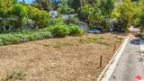 1674 Morton Ave - Photo 5
