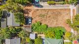 1674 Morton Ave - Photo 9