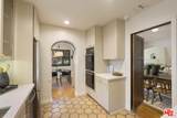 445 Sweetzer Ave - Photo 15