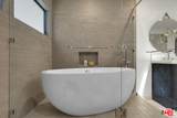 521 Loring Ave - Photo 20