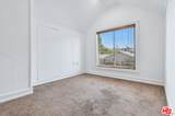 14335 Magnolia Blvd - Photo 29