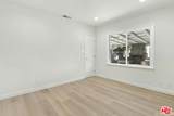 8064 Wakefield Ave - Photo 17