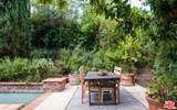 22322 Cairnloch St - Photo 31