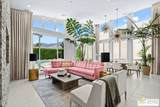 1107 Celadon St - Photo 2