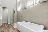 1107 Celadon St - Photo 23