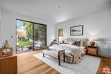 1013 Bay St - Photo 11