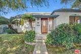 1013 Bay St - Photo 2