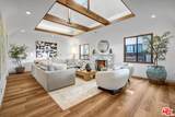 1013 Bay St - Photo 3
