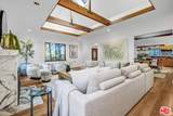 1013 Bay St - Photo 4
