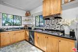 1013 Bay St - Photo 8