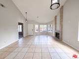 545 Spruce Ct - Photo 3