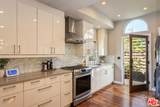 8015 Rosewood Ave - Photo 21