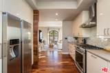 8015 Rosewood Ave - Photo 24