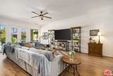 8 Dickens Ct - Photo 16