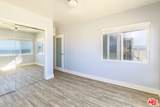 1836 The Strand - Photo 24