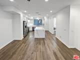 13205 Victory Blvd - Photo 11