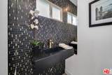 24230 Victory Blvd - Photo 7