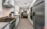 711 Huntley Dr - Photo 11