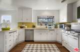 2316 Kenilworth Ave - Photo 18