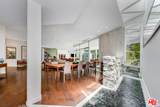 1010 Rexford Dr - Photo 4