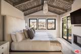 305 Grand Canal - Photo 14