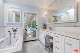 12154 Morrison St - Photo 26