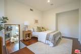 2465 Gower St - Photo 10