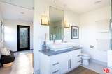 2465 Gower St - Photo 18