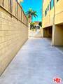 1441 Hayworth Ave - Photo 16